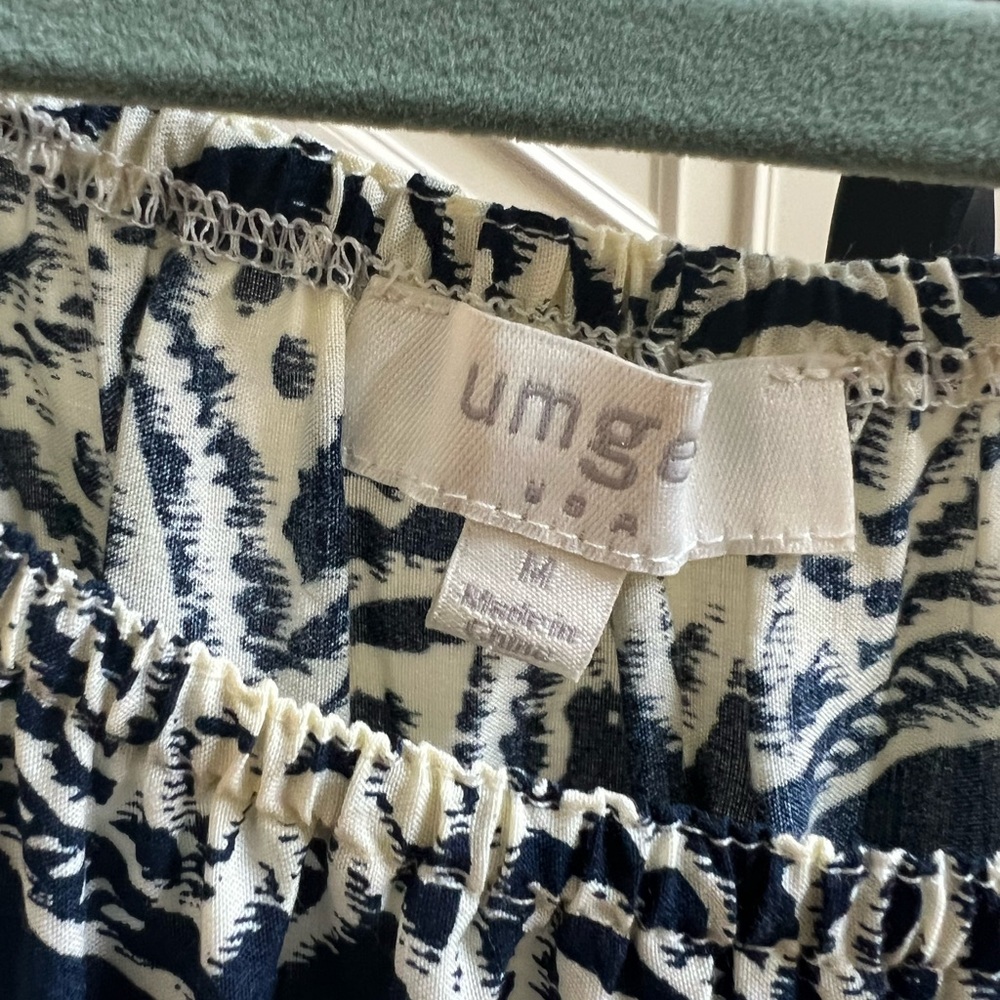 💚 Umgee Navy and Cream Patterned Dress medium bell sleeves - Picture 3 of 3